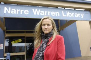 Library defends no-filter policy