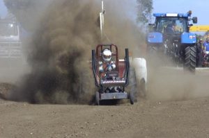 Tractors pull in