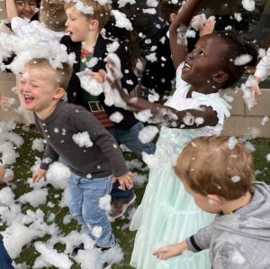 Snowy celebrations for kinder graduates