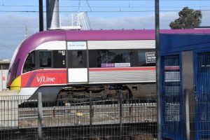 Train delay on Pakenham line
