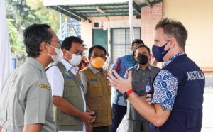 FMD vaccine doses arrive in Indonesia