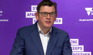 Labor and Liberals make large, differing pledges for reducing energy costs