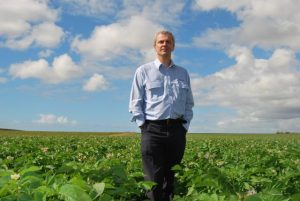 Concerns weighing on farmer outlook