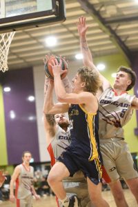 Three out of four for Warriors