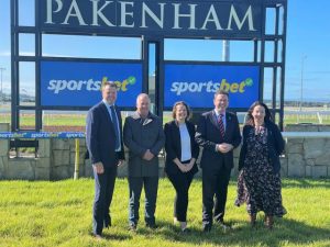 New track and tower for Pakenham