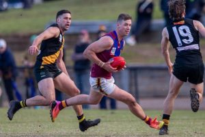 Plucky Pakenham overrun in semi-final