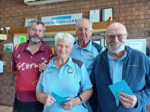Phil picks the Wright time for bowls at San Remo