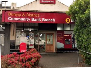 ‘Essential service’, federal inquiry proposes laws to protect regional bank branches