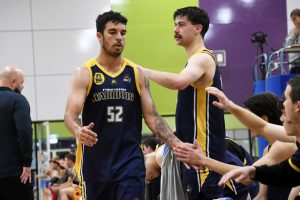 Pakenham respond to West Gate challenge