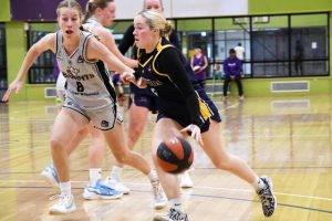 Scorah set for college