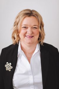 Liz Roberts in comfortable lead as Henty Ward awaits preference distribution