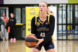 Warrior Schreuder to represent Vics