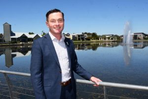 Owen rules out bid for mayor