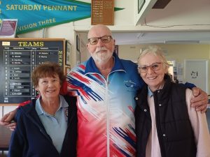 Great day on the Greens for Gippy