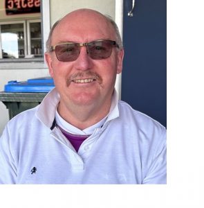Pakenham falls short in run chase