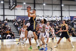 Pakenham starts its charge