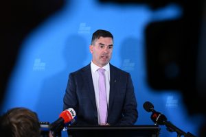 Battin leads with tax cut promises
