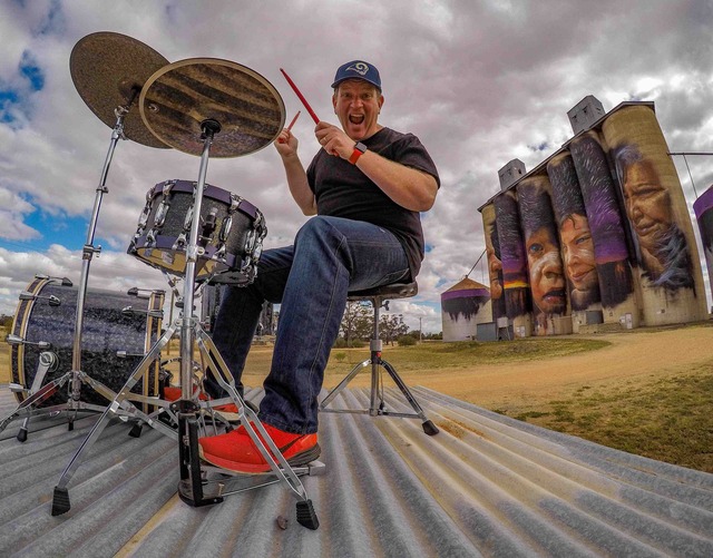 Drumming for the missing