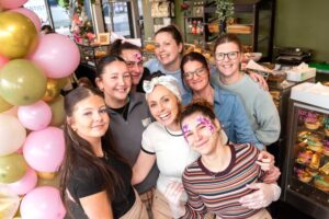 Bakery Buzzing Start