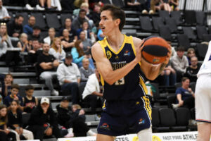 Warriors own local rivalry