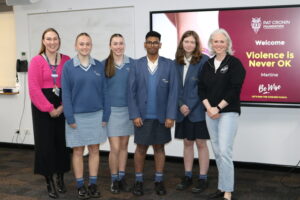 Lakeside students join thousands in push to end violence