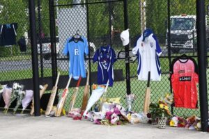 Cricket world rallies together