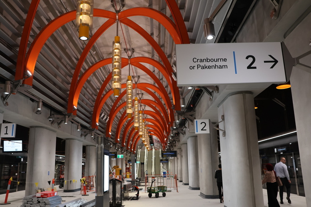 100 extra weekly trains for Cranbourne Station